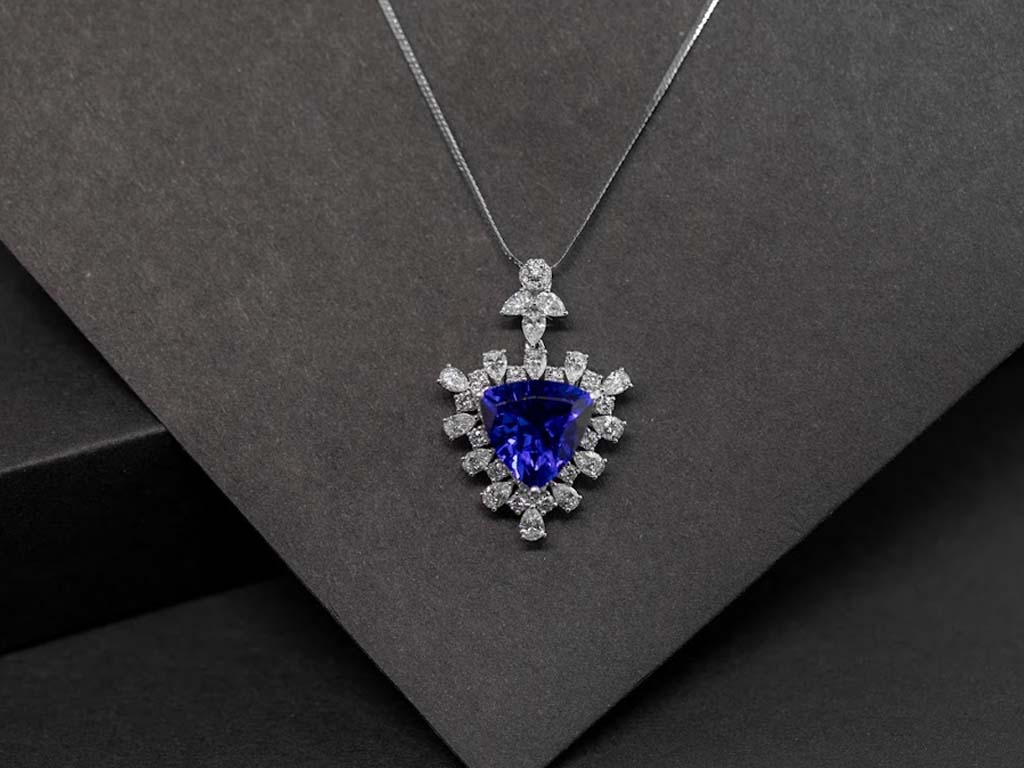 Stunning large Tanzanite pendants, showcasing the vibrant blue hue of Tanzanite in an eye-catching and substantial design, a statement piece for special occasions.