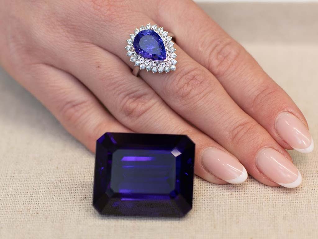Natural Tanzanite stone elegantly set in a white gold ring