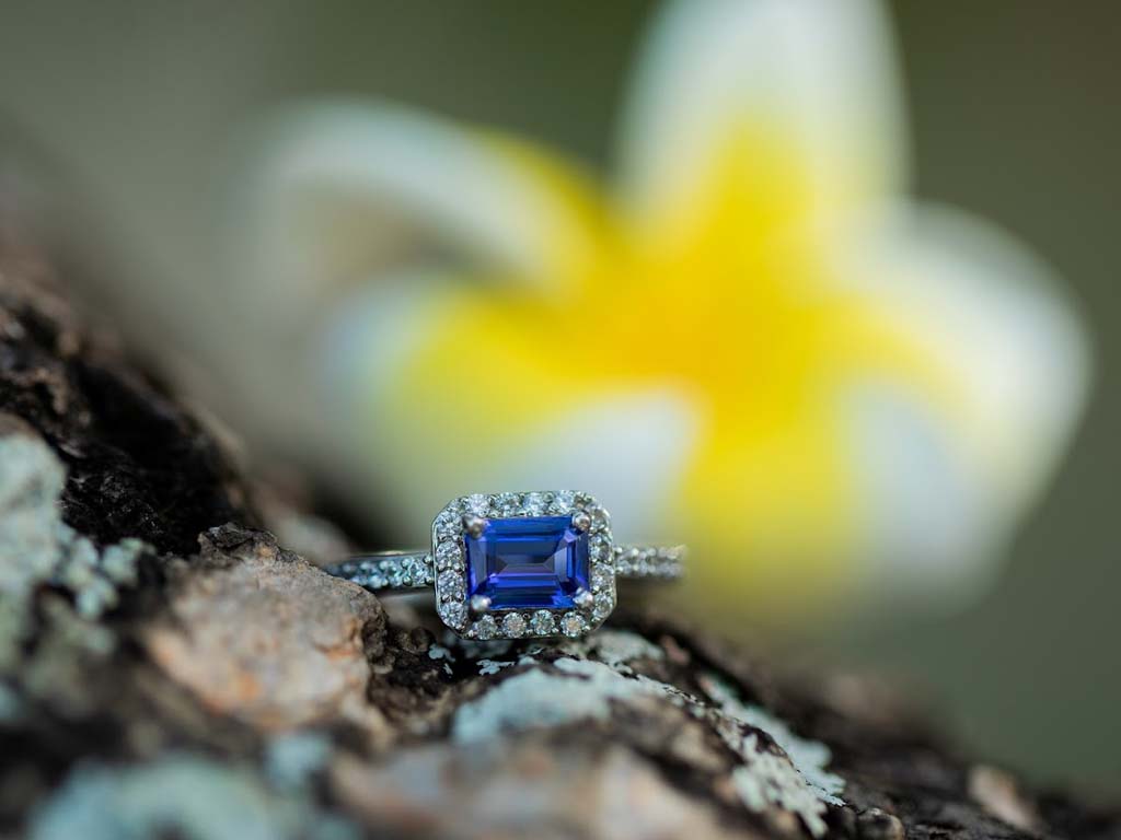 Natural Tanzanite Ring made of the Tanzanite stones sourced from Tanzania